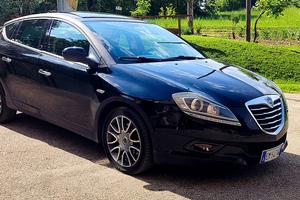 Lancia Delta Gold 165cv