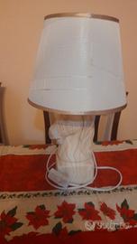 lampada da tavolo o comodino