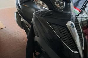 Piaggio MP3 300 - 2014