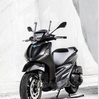 Beverly 400 deep black