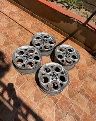 Cerchi in Lega R16”Alfa Romeo 147-156-GT ORIGINALI