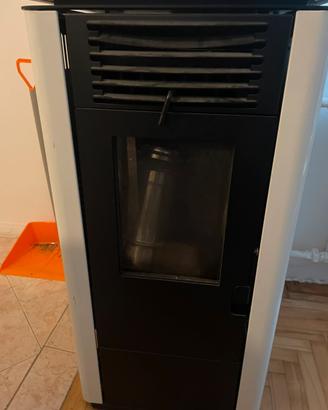 Stufa a pellet come nuova