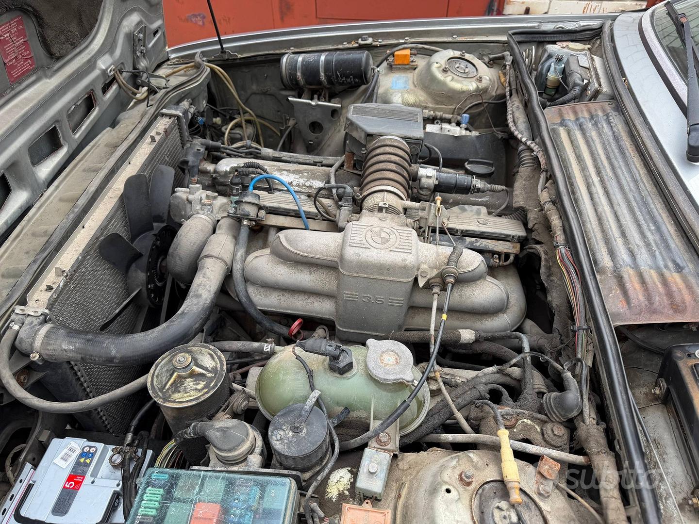 BMW E24 1988 photo 5