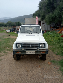 Suzuki Samurai 413