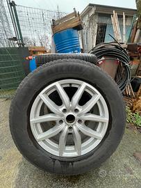 cerchi più gomme invernali Jeep Grand-cherokee