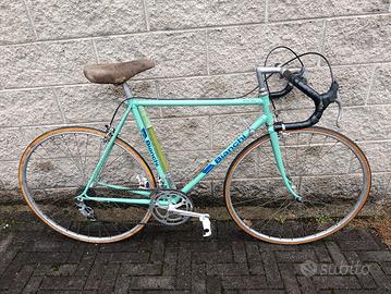 bici corsa vintage Bianchi rekord 842