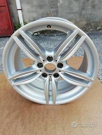cerchi originali BMW style 351M 8.5x19 et 33