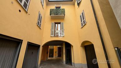 2 LOCALI A LODI