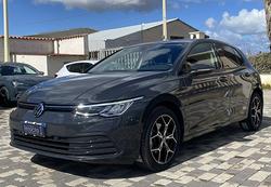 Volkswagen Golf 8 Life 2.0 TDI 116CV