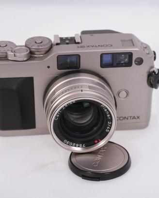 contax G1 +carl zeiss planar f 2/45 mm Gren label