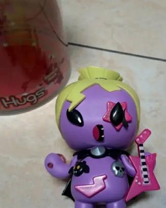 BAMBOLA U HUGS