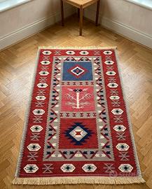 Due tappeti kilim 