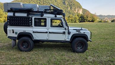 LAND ROVER DEFENDER 110 TD5 