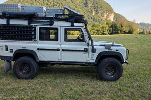 LAND ROVER DEFENDER 110 TD5 