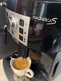 Macchina caffè Delonghi