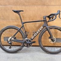 GUSTO COBRA EVO TG M, ML E L BDC STRADA CORSA 2025