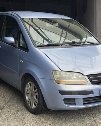Fiat Idea 1.3 Multijet 16V Emotion