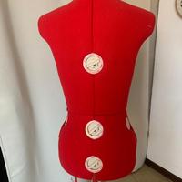 Manichino taglia regolabile