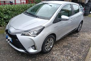 Toyota Yaris 1.5 Hybrid Business(prezzo reale)