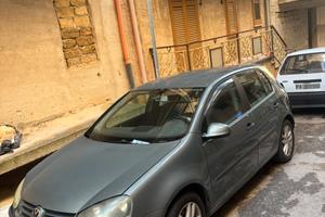 Golf 5 1.9 105 cv