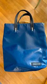 Freitag F 202 Leland