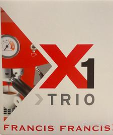 Macchina del caffè Illy a cialde Trio rossa NUOVA!