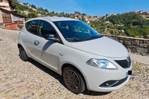 Lancia Ypsilon 2018 1.2 benzina