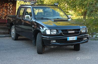 ISUZU Pick UP