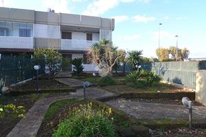 VILLA A SCHIERA A BARI