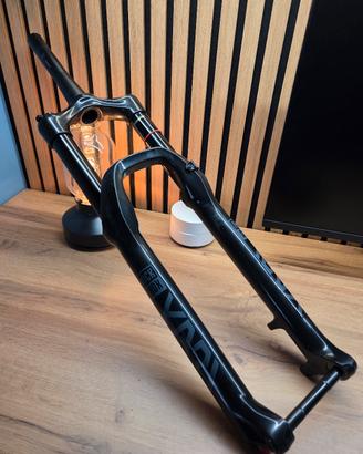 Forcella RockShox Yari RC DebonAir 170mm