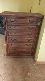 Cassettiera e tavolo tv