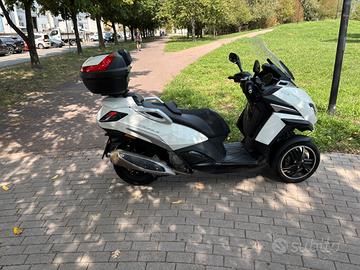 Peugeot  Metropolis 400