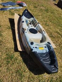 KAYAK Nuovo imballato con accessori 265 cm. 20 Kg.
