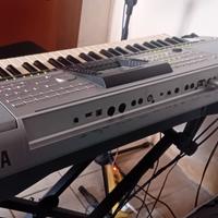 YAMAHA PSR3000 arranger keyboard