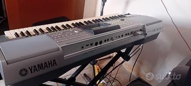 YAMAHA PSR3000 arranger keyboard