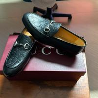 Mocassini Gucci Jordaan in pelle nera 41