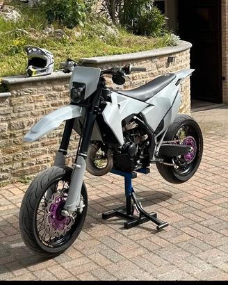 Husqvarna TC 125 TARGATO