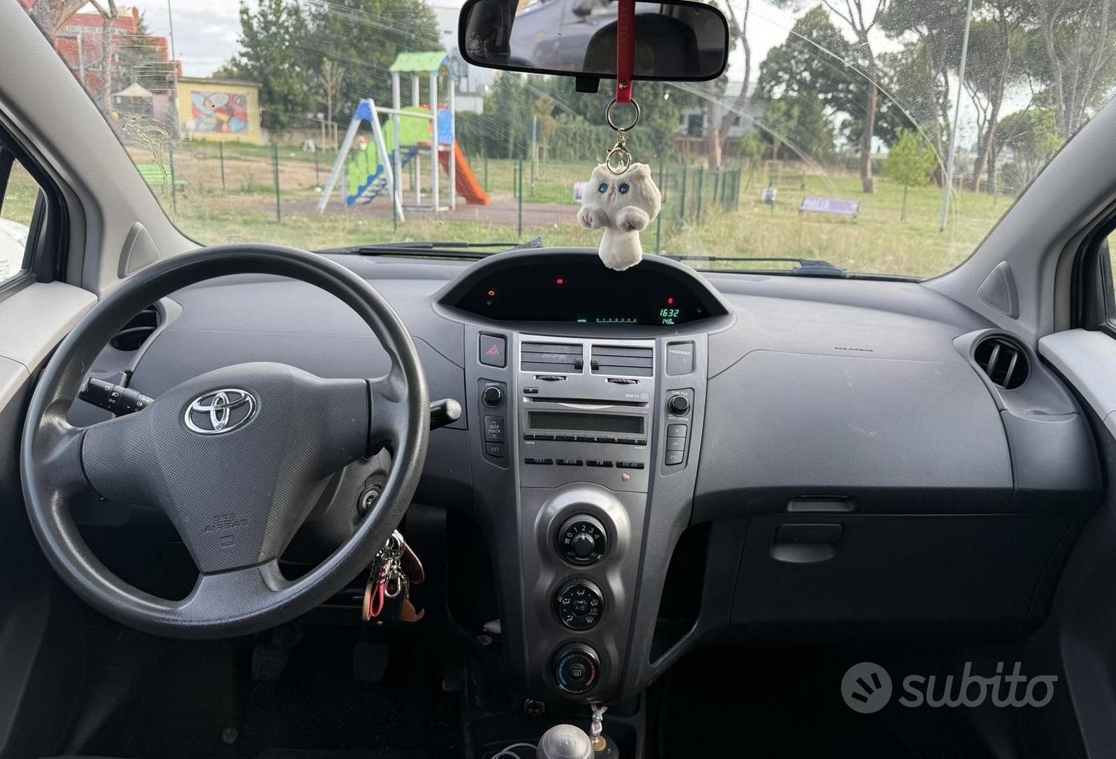 Toyota Yaris 2009 photo 5