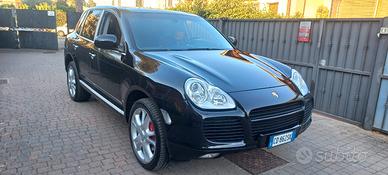 Porsche Cayenne 4.5 v8 turbo