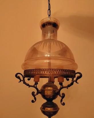 Lampada sospesa in vetro e ottone tre candele