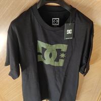 T-shirt DC Shoes nuova Taglia M