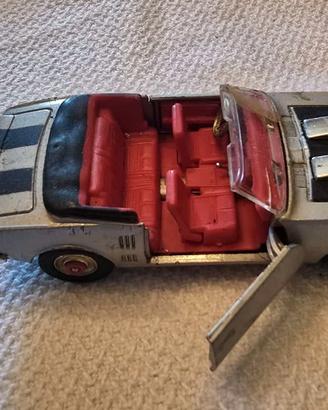 modello auto Corgi Toys Pontiac Firebird. alfa rom