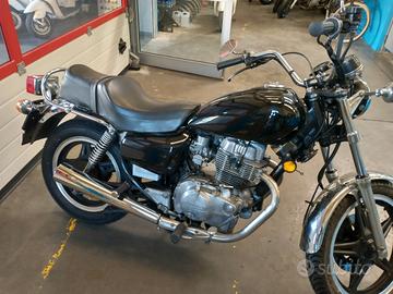 HONDA CM 400 T ANNO 1982