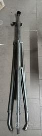 supporto treppiede metallo
