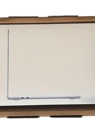 Macbook air 13” 2026 NUOVO SIGILLATO con fattura