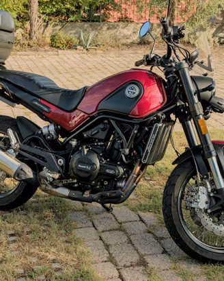 Benelli Leoncino 500 Trail