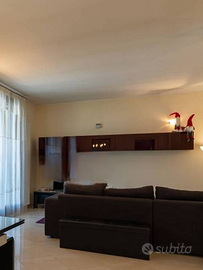 Parete  attrezzata pensile  sala pranzo