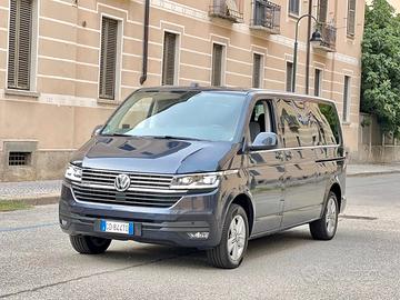 Volkswagen Caravelle 2.0 TDI 199CV DSG 4 Motion PL