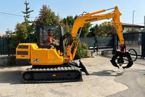 E189 ESCAVATORE KOMATSU PC40