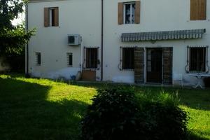 Stanza in grande casa di campagna